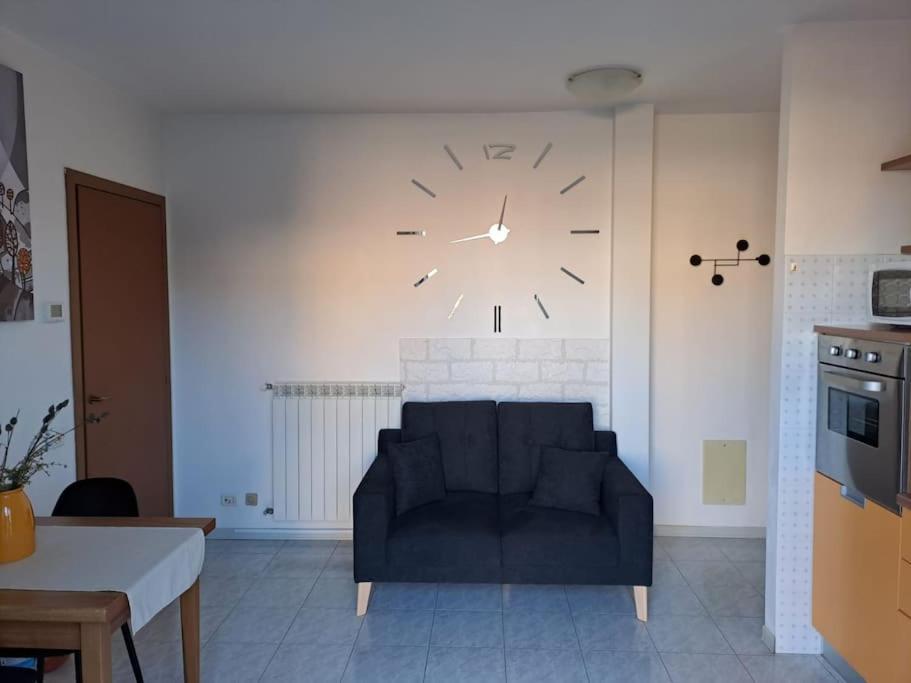 Appartamento Anna Lungo Fiume - Lago Maggiore Sesto Calende Ngoại thất bức ảnh