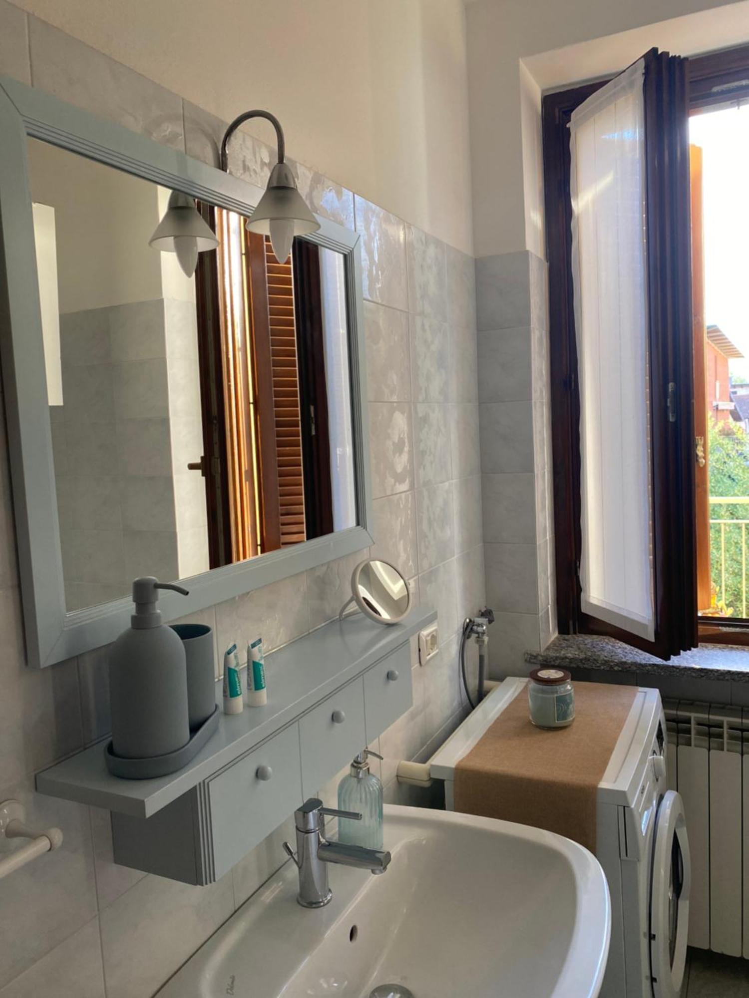Appartamento Anna Lungo Fiume - Lago Maggiore Sesto Calende Ngoại thất bức ảnh